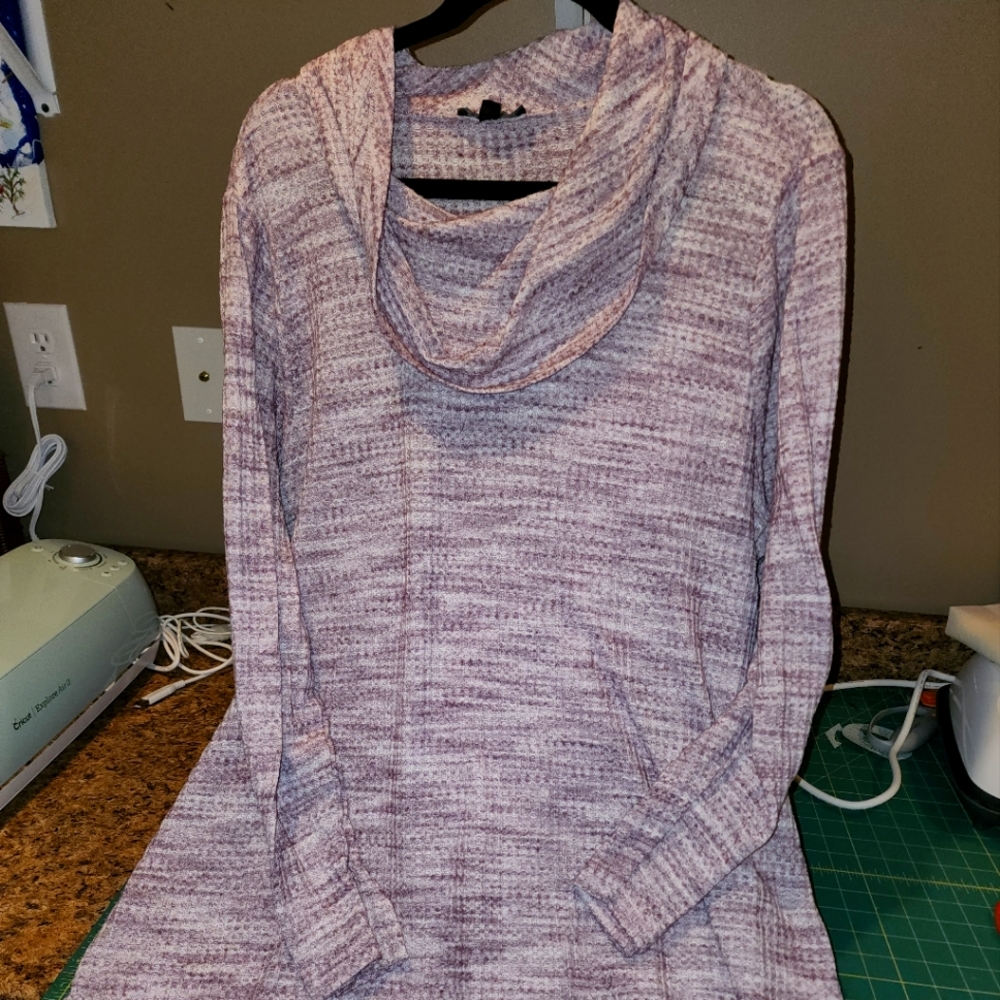 Waffle knit, cowl neck, tunic